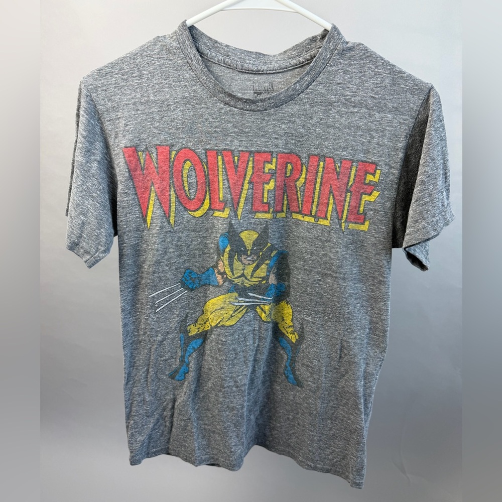 Marvel Wolverine Graphic T-Shirt Size Small Distressed Comic Shirt